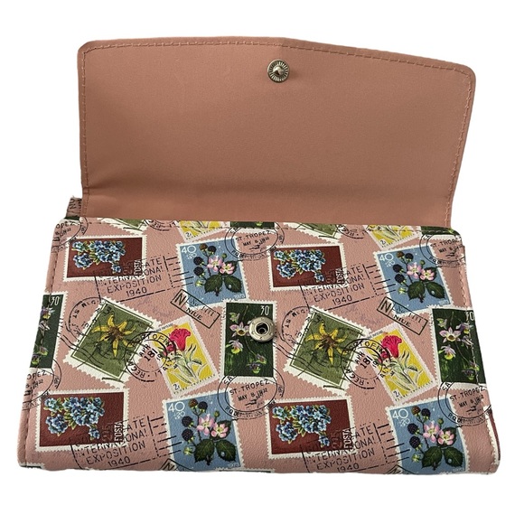 MUNDI Postage Stamp Wallet/Wristlet - Picture 7 of 12